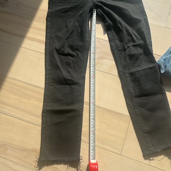 Aritzia Denim Forum The Lola High Rise Skinny Crop Black Jeans - Picture 6 of 8